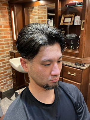 30代ビジネススタイル　日本橋室町