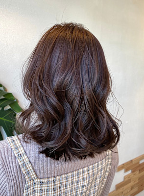 外ハネくびれミディ・ラベンダーアッシュ