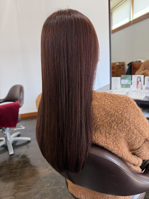 ピンクベージュ