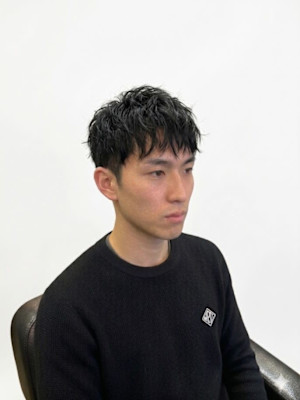 ツーブロックショートスタイル