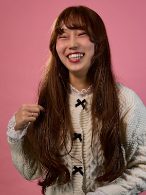 Blooming Clarity カラー × 大人可愛いヘア