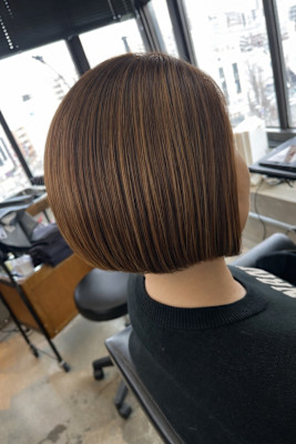 大人美人まとまるショートボブ