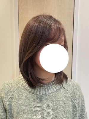 ほんのりピンクベージュ