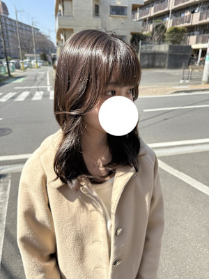 柔らかベージュカラー