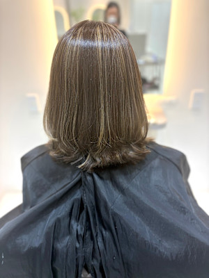 白髪ぼかしハイライトカラー