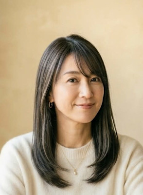 グレージュ系白髪ぼかしカラー