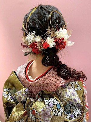 成人式ヘア 和装ヘア ヘアアレンジ 編み下ろし 20代