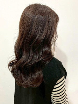 レイヤー 透明感カラー アッシュブラウン 髪質改善 20代