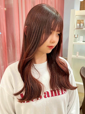 ピンクブラウン ブリーチなしダブルカラー 顔周りカット 艶髪