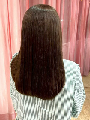 オリーブアッシュ 透明感カラー 髪質改善トリートメント 艶髪