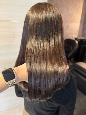 《高橋亜美》アッシュブラウン/艶カラー/大宮