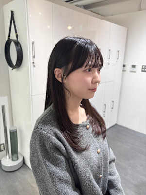 ナチュラルストレート×シースルーバングミディ