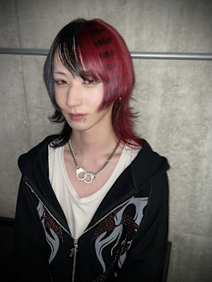 Red × Black Border Wolf