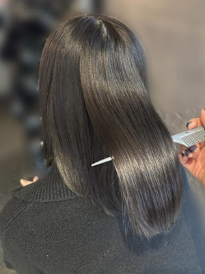 《あやね》オリーブグレージュ／ブリーチなしワンカラー