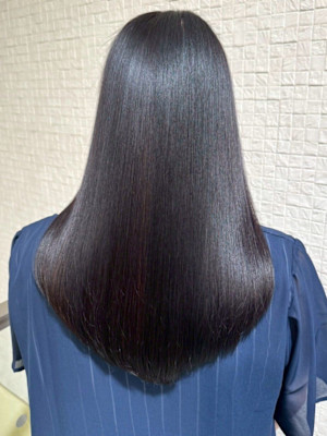艶髪 髪質改善トリートメント セミロング ストレートヘア