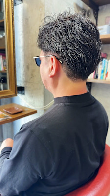 メンズ２ブロック　　フェザーカット