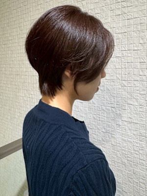 大人マッシュ ショートレイヤー マロンブラウン 似合わせ