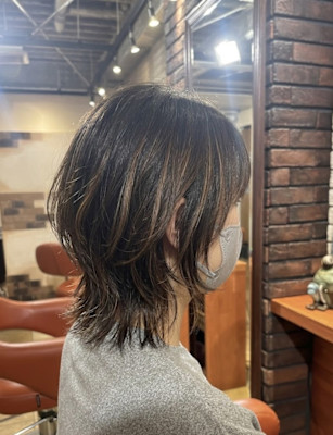 立体感際立つ大人ウルフカット【177スタイル】