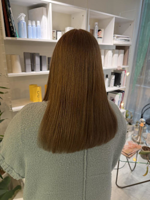 ベージュカラー