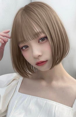 ミルクティーニュアンスカラー×王道前下がりボブ