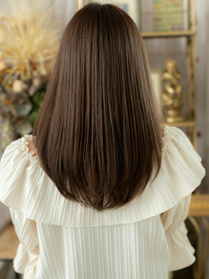 姫カットレイヤーアッシュブラウンセミディ　シャギーカットb