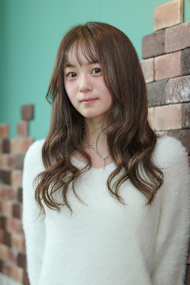 透明感のあるカラ－