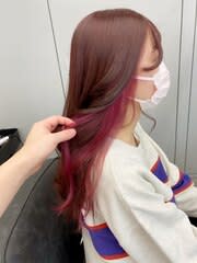 【インナーカラー】ツヤ髪ピンクイヤリングカラー