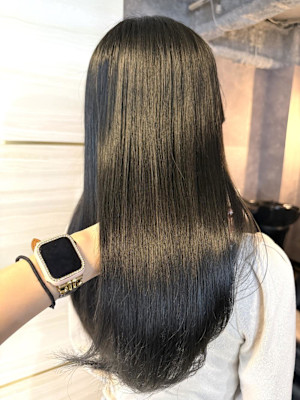 《高橋亜美》アッシュグレージュ/大宮/艶カラー