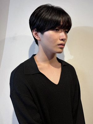 ナチュラルに流れる毛流れパーマ