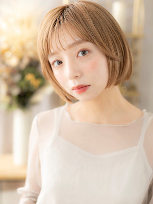 透明感ブリーチカラー切りっぱなしボブレイヤー　レイヤーボブb