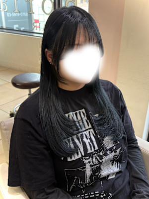 レイヤーカット/ブルーブラック