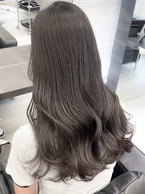 髪質改善カラーくびれ巻き髪ロングヘア透明グレージュ