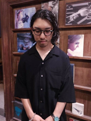 ニュアンスパーマのミディアムレイヤー