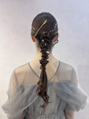 お呼ばれ編みおろしヘア♪