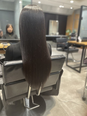 ティアラ縮毛矯正☆☆