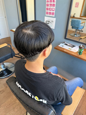 重めマッシュ×刈り上げショート