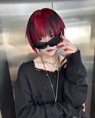 オーダーメイド　デザインカラー　ケアブリーチカラー　ウルフ