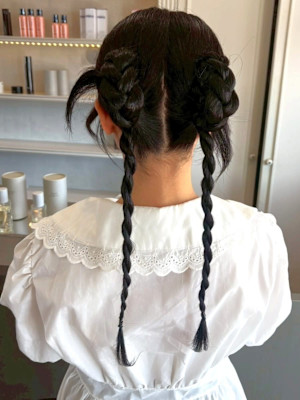 三つ編み ツインテール 編み込み ヘアアレンジ ヘアセット