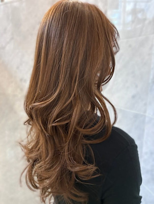 透け感ミルクティーカラー×ロングレイヤー