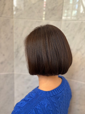 艶×丸みショートボブ