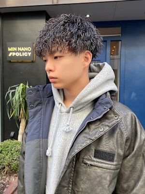 無造作ツイストスパイラルマッシュ