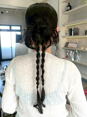 ヘアアレンジ お団子ヘア 編みこみ ヘアセット お呼ばれへア
