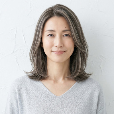 【40代上品】白髪ぼかしハイライト＆かき上げ外ハネロブ