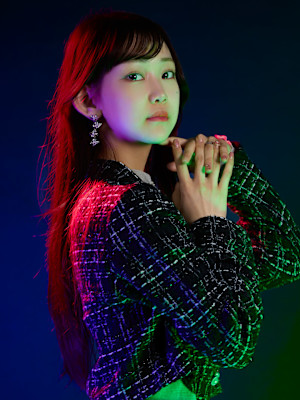 Unbound Grace 春の夜明けに大人可愛いヘア