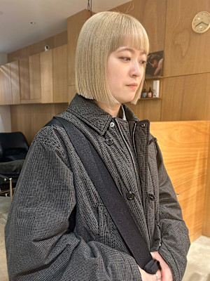 ケアブリーチレイヤーボブウルフハッシュカット
