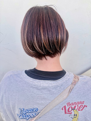 【morio成増 セリザワ】ショートボブ プレイングカラー