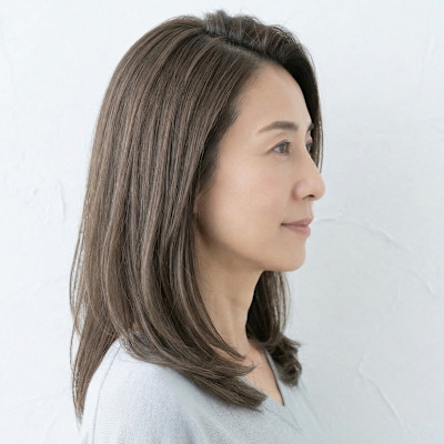 【グレージュ】洗練大人ミディアムボブ