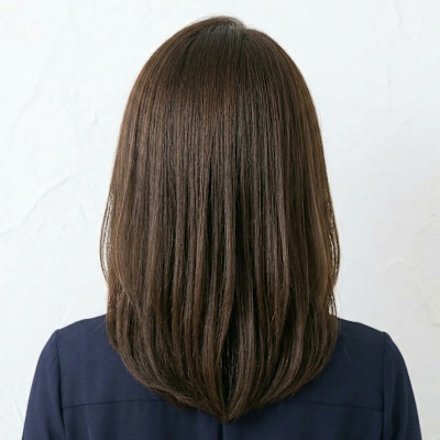 乾かすだけでまとまる上品ミディアム