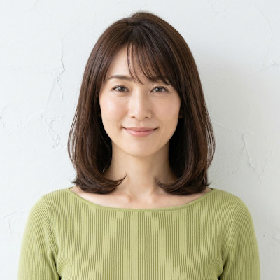 大人可愛いツヤ感☆内巻きグラデミディアム