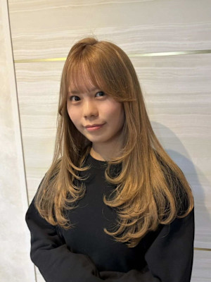 《鈴木茉奈》ケアブリーチ/レイヤーカット/韓国